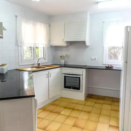 Sleeps 8 Pool Wifi