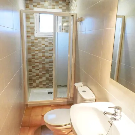 Sleeps 8 Pool Wifi Willa *